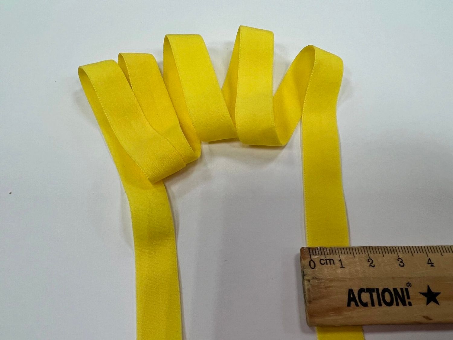 Elastic tape 15 Z 5010 yellow (50m)