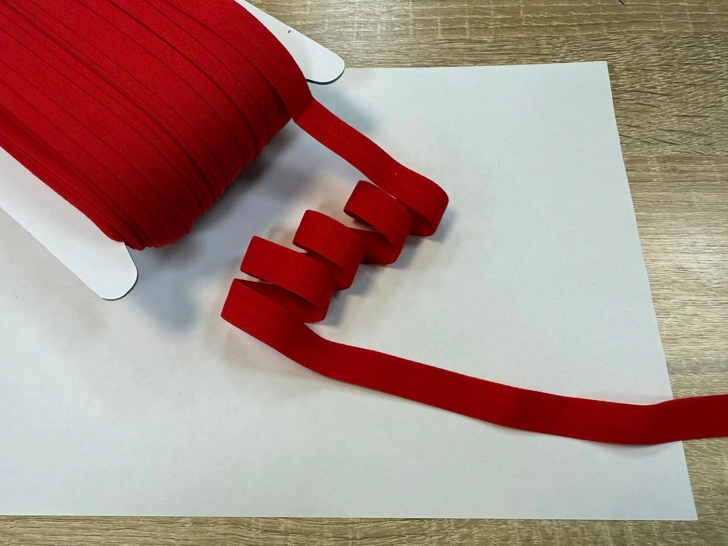Elastic tape 15 Z 5010 bright red (50m)