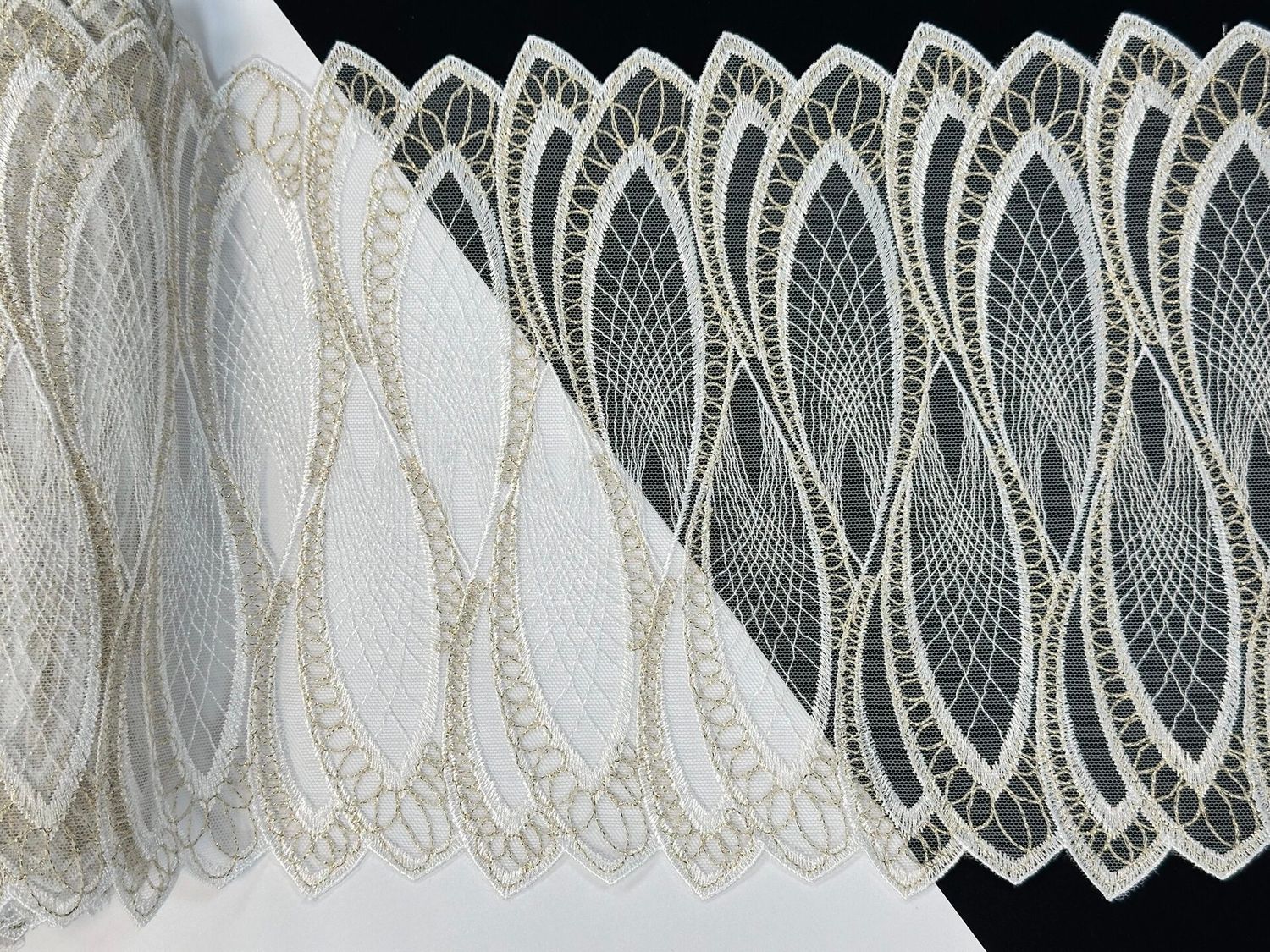 Embroidered mesh lace IM-493 ecru/gold