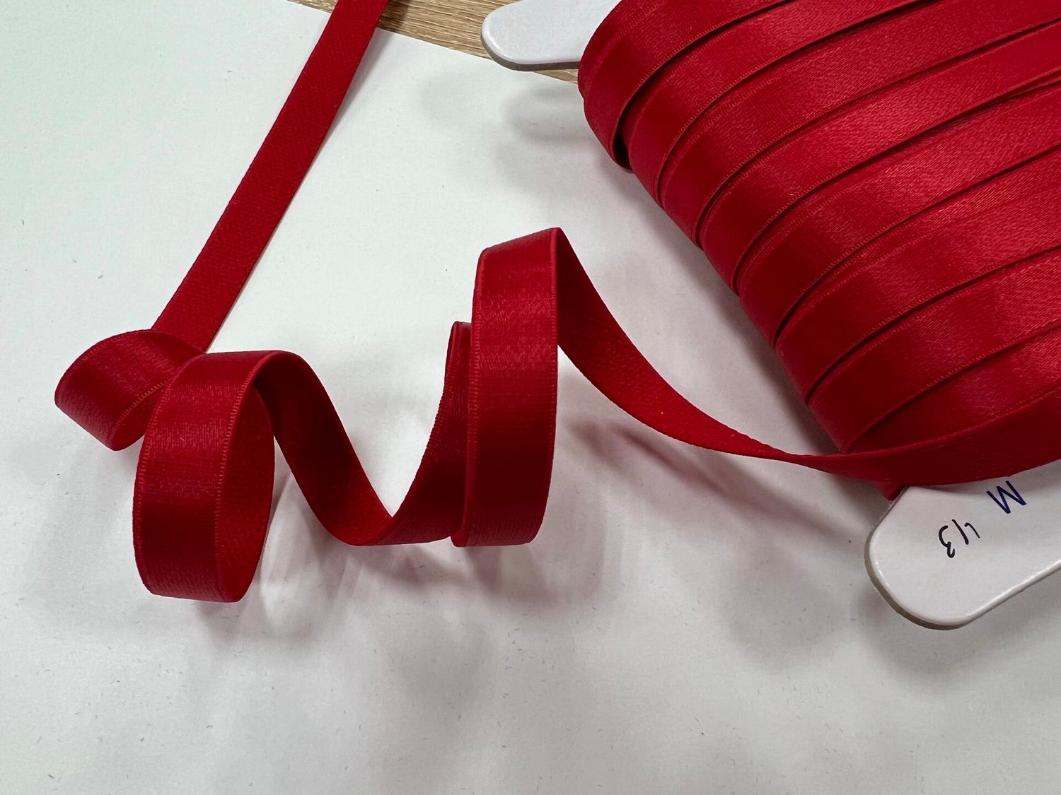 bra strap elastic red glossy 50 meters