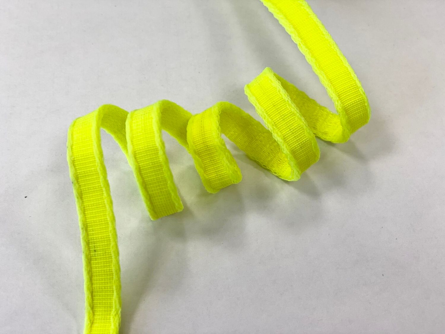 channeling lemon-lime neon 50 meters