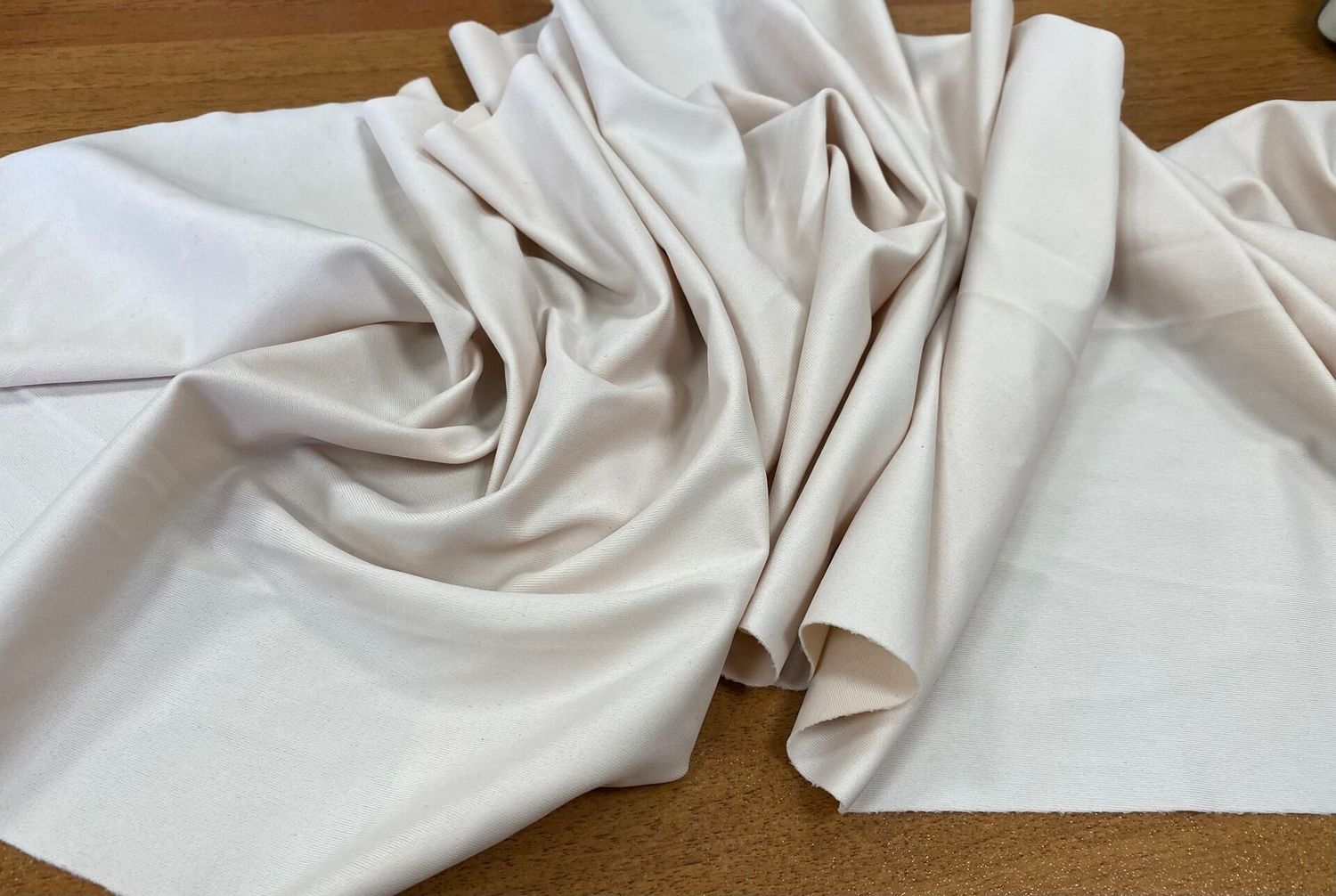 Microfibre Peony, 1 meter