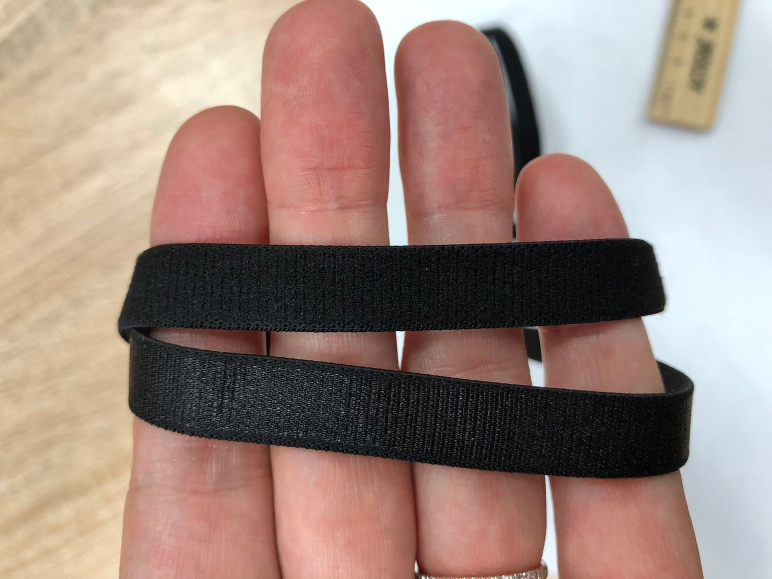 bra strap elastic black glossy 50 meters