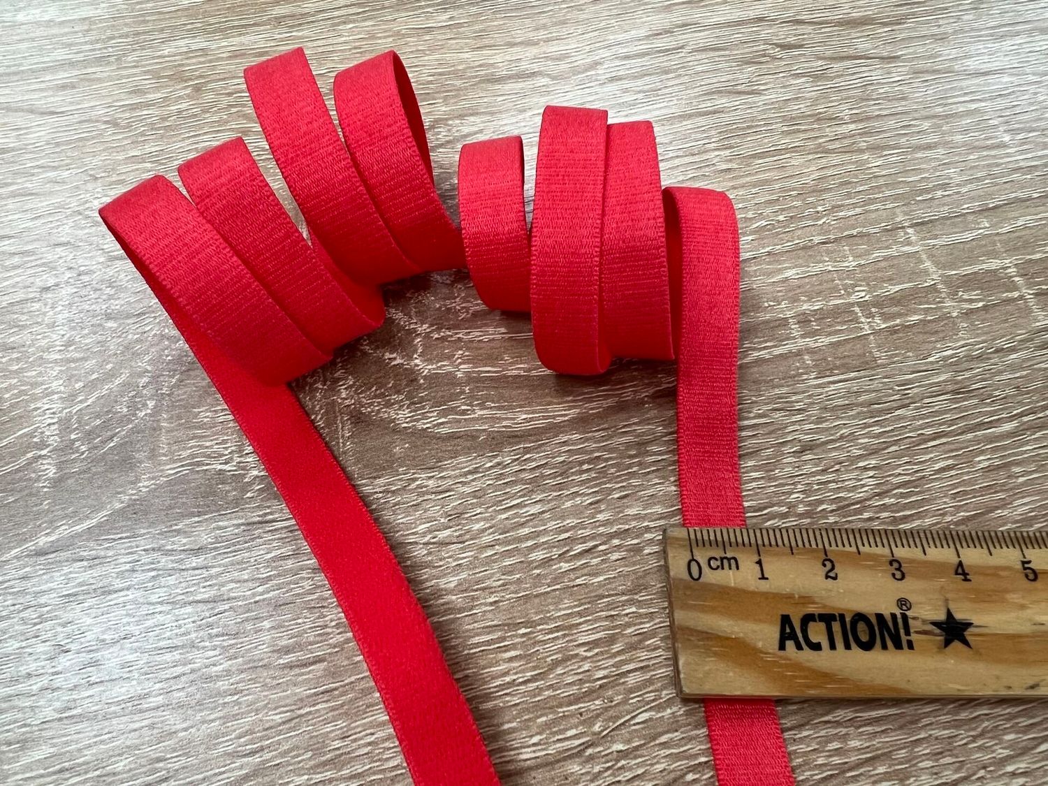 bra strap elastic scarlet 50 meters
