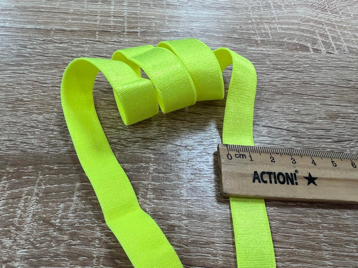 bra strap elastic lemon-lime neon 50 meters