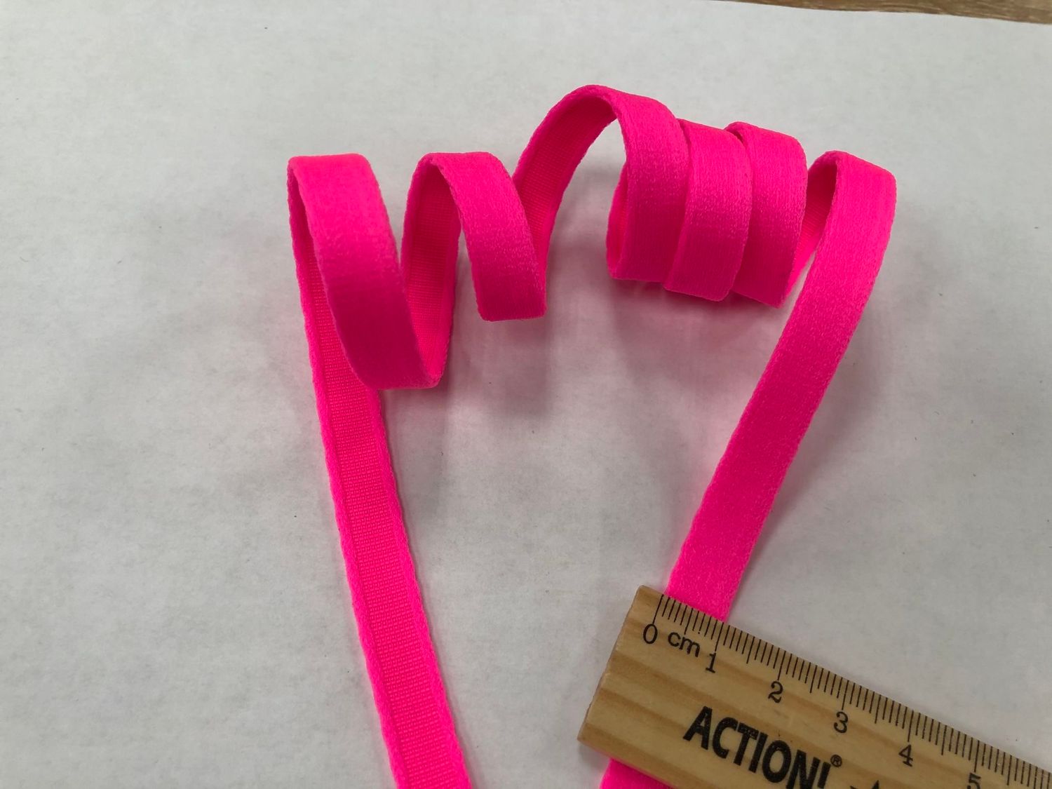 channeling pink neon 50 meters