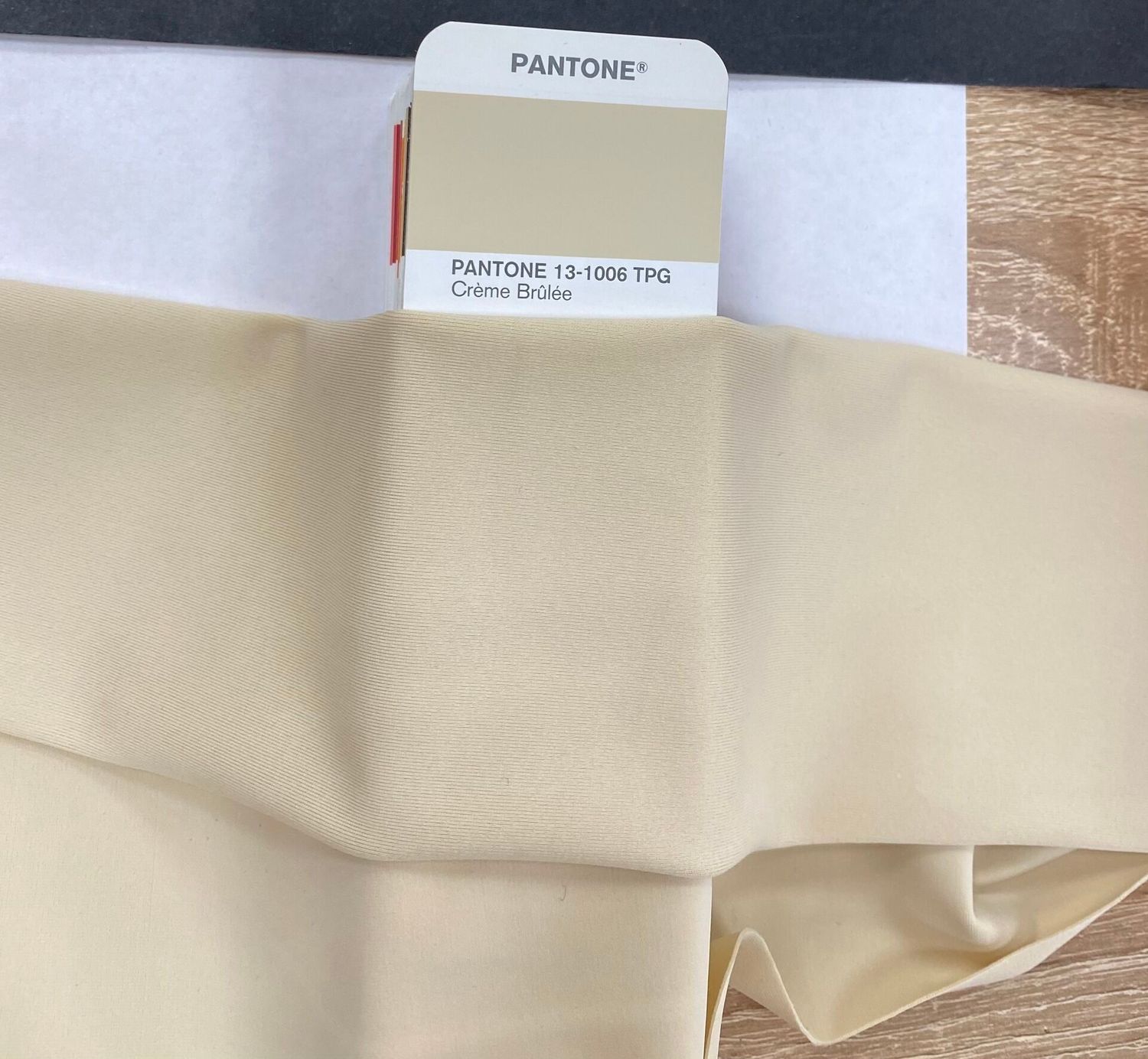 Microfibre Beige 126, 1 meter
