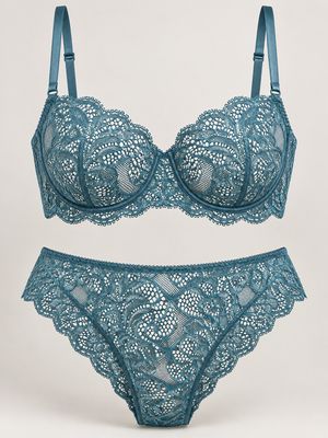 Arctic Blue Stretch Lace 17.5 cm