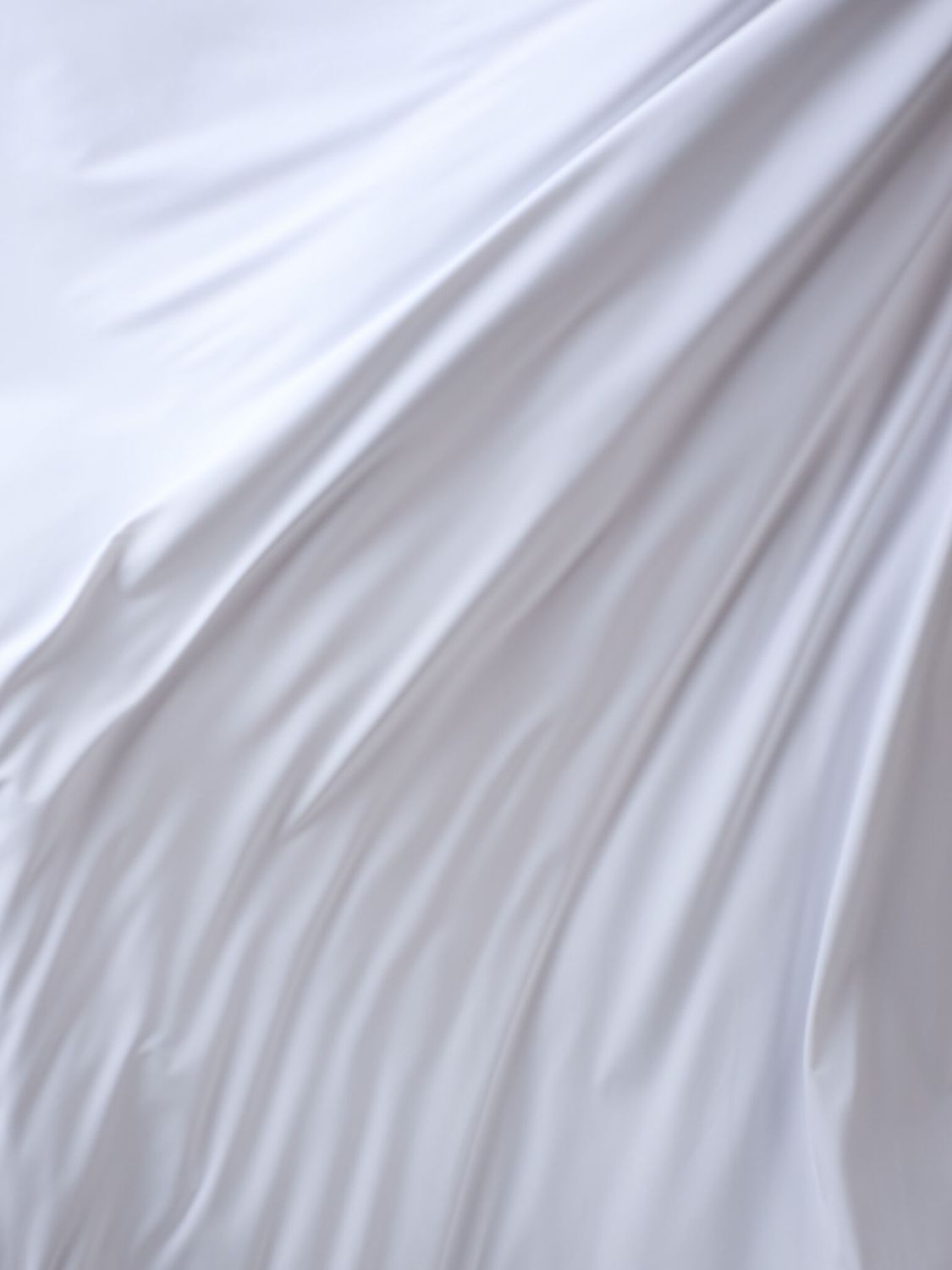 white super thin lightweight lycra microfiber fabric with fantastic stretch and light satin sheen 150 cm 80 gsm