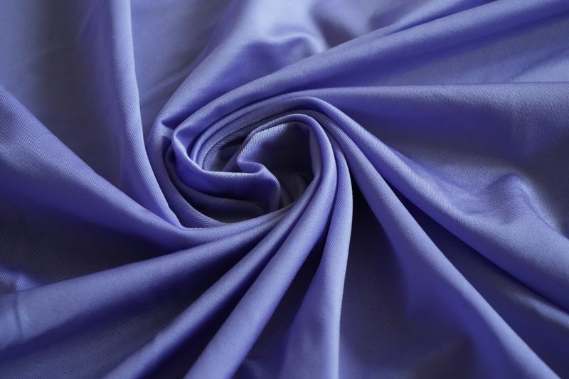 Fiolet Satin Stretch Microfiber 150 cm 131 g/m² Lauma