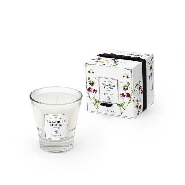 Botanical Studio Scented Candle: Sweet Pea Botanical Studio Scented Candle: Sweet Pea