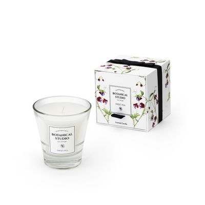 Botanical Studio Scented Candle: Sweet Pea