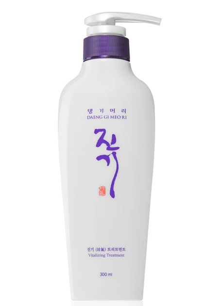 Daeng Gi Meo Ri: Vitalizing Treatment 300ml Daeng Gi Meo Ri: Vitalizing Treatment 300ml