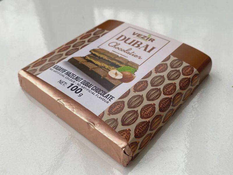 Hazelnut Praline Dubai Chocolate Bar –Crispy &amp; Nutty Delight
