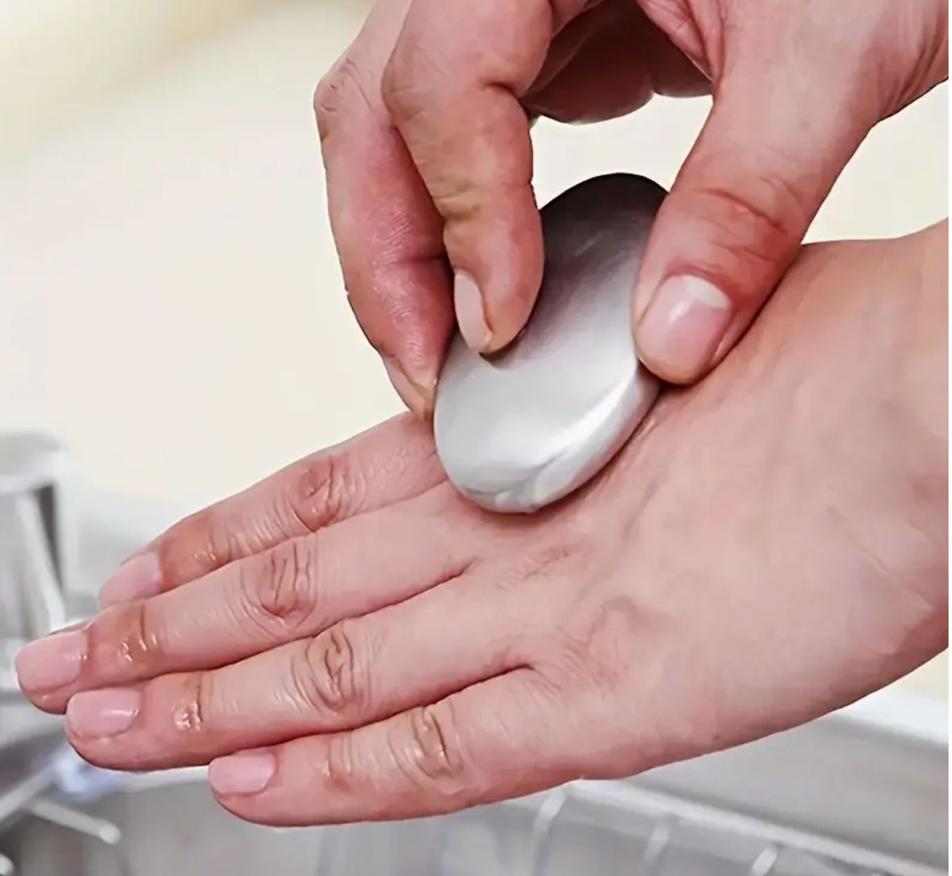 Stainless Steel Odor Eliminator Hand Soap (for Garlic, Fishy, Onion Smells, Kitchen Gadget)