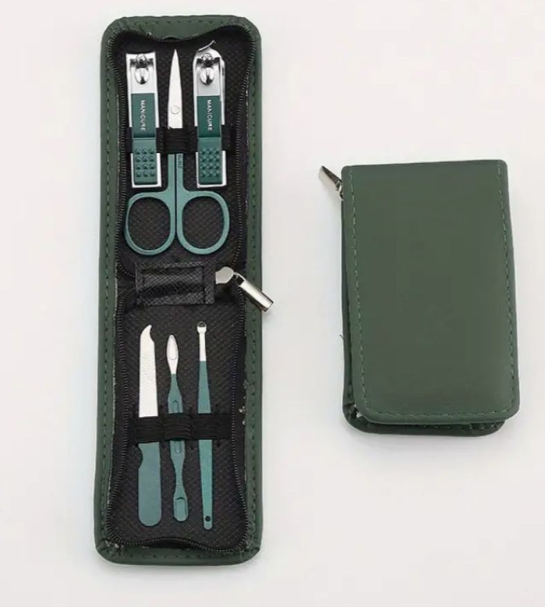 Portable Stainless Steel Deluxe Manicure Kit