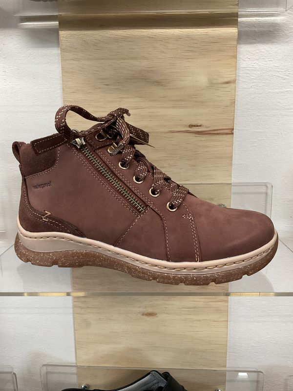 Clarks Orlene Top WP British Tan Nubuck 82992