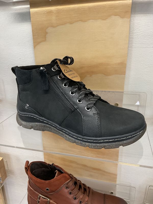 Clarks Orlene Top WP Black Nubuck 82991