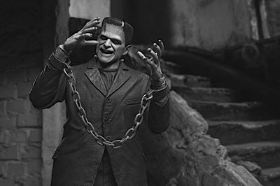 NECA Ultimate Frankenstein Monster (B&amp;W) 7-inch Scale Action Figure