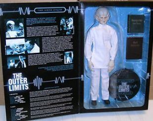 Sideshow The Outer Limits Sixth Finger Gwyllm Griffiths 12 inch figure