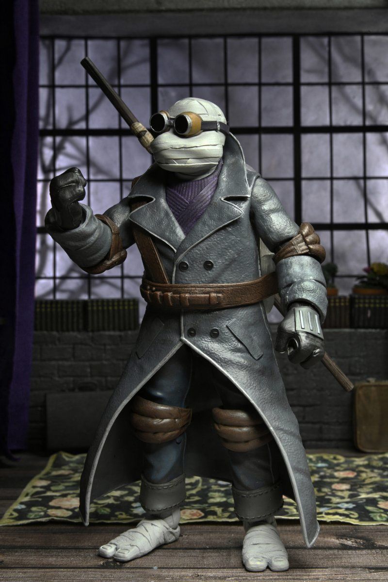 NECA Universal Monsters x TMNT Donatello as The Invisible Man