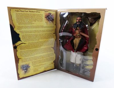 Sideshow Blackbeard the Pirate - Live by the Sword 12-inch Action Figure