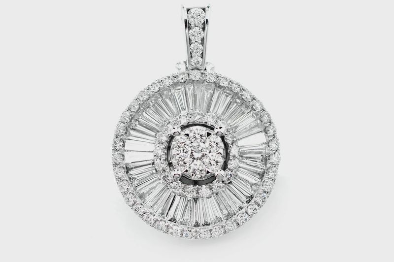 ROUND AND BAGUETTE CLUSTER HALO PENDANT 14K  SOLID GOLD  2.95CTW