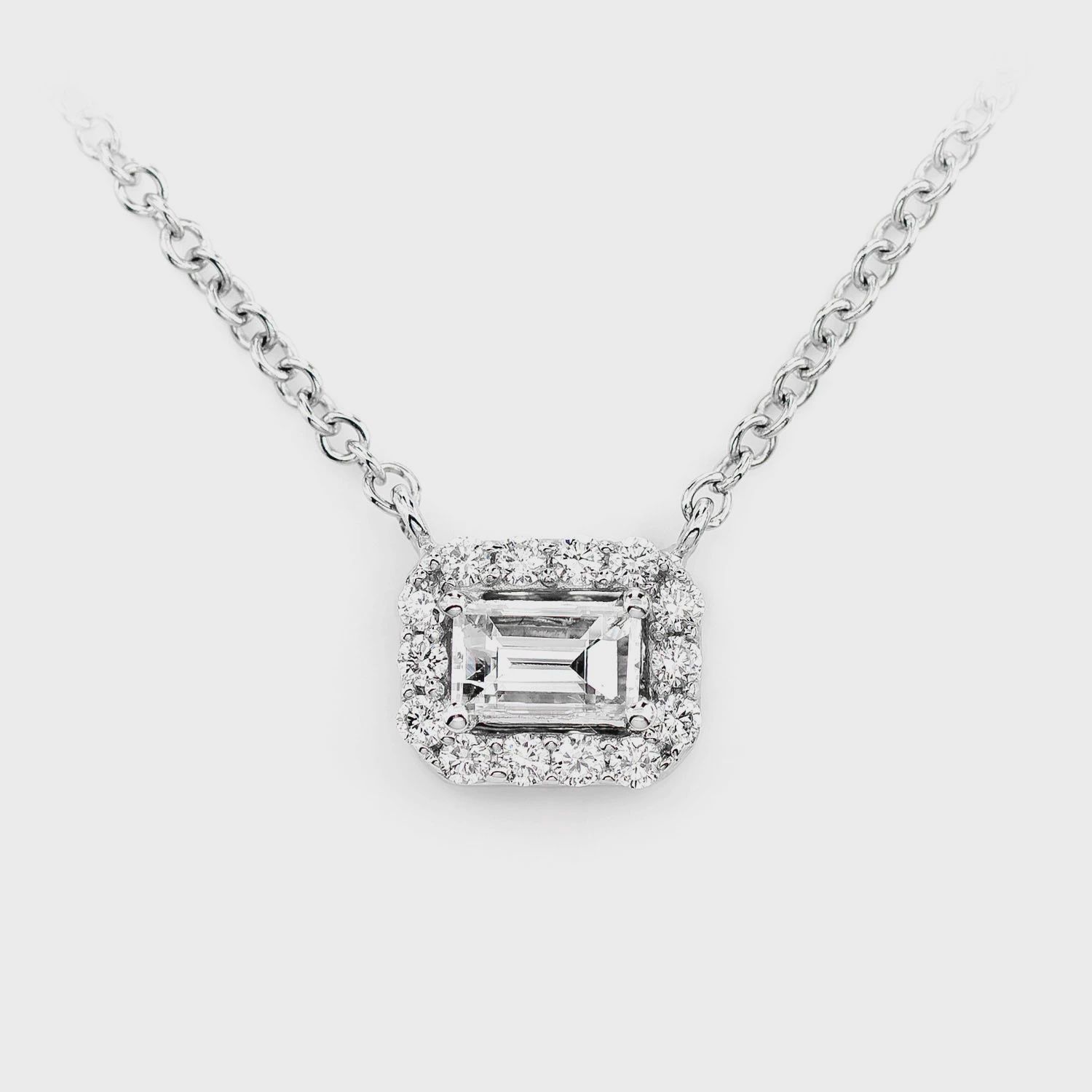 DIAMOND BAGUETTE SCALLOP HALO NECKLACE ATTACHED 14K SOLID GOLD 0.35CTW, Color: White Gold