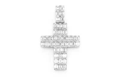 GOLD CROSS PENDANTS &amp; NECKLACES