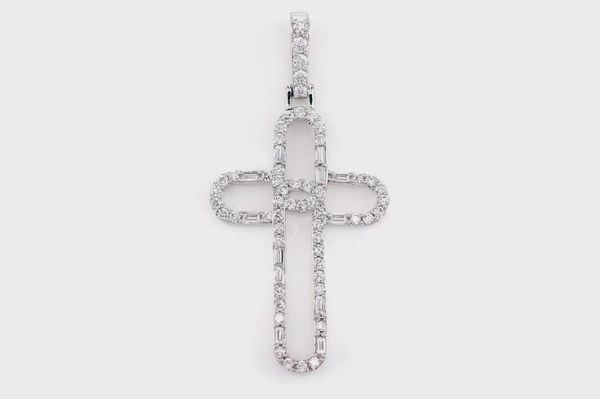 OPEN BAGUETTE AND ROUND DIAMOND TRINITY CROSS PENDANT 14K SOLID GOLD 0.38 CTW, Color: White Gold, Diamond: VS