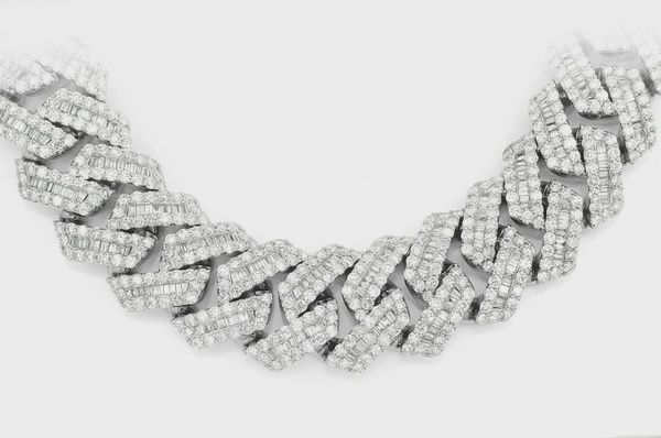 19MM RAISED BAGUETTE DIAMOND CUBAN LINK NECKLACE 14K SOLID GOLD 49.80CTW, Colour: White Gold, Diamond: VS, Size: 16