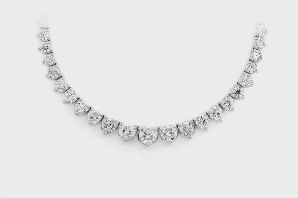 GRADUATED THREE-PRONG DIAMOND TENNIS NECKLACE 14K SOLID GOLD 15.65CTW, Colour: White Gold, Diamond: VS, Size: 16