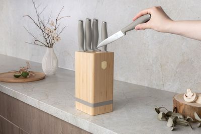 Ceppo da 6 coltelli SET IN BAMBOO BLOCK     Marchio: BERLINGER HAUS