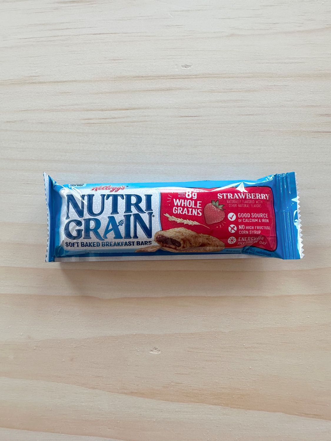 Nutrigrain Breakfast Bars, Flavor: Strawberry