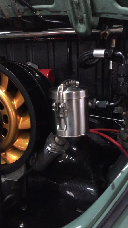 OIL FILLER ONE AIR VENT FOR VW TYPE 1 ENGINE WITH PORSCHE COOLING FAN