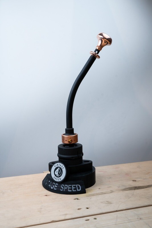 The ONI Shifter Black (ALUMINUM CASTED BASE)