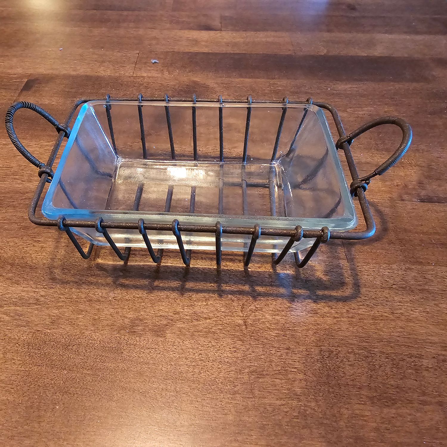 Rustic Wire Soap Dish with Glass insert