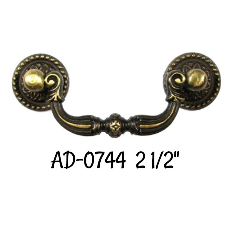 2 1/2" COLONIAL REVIVAL DRAWER PULL