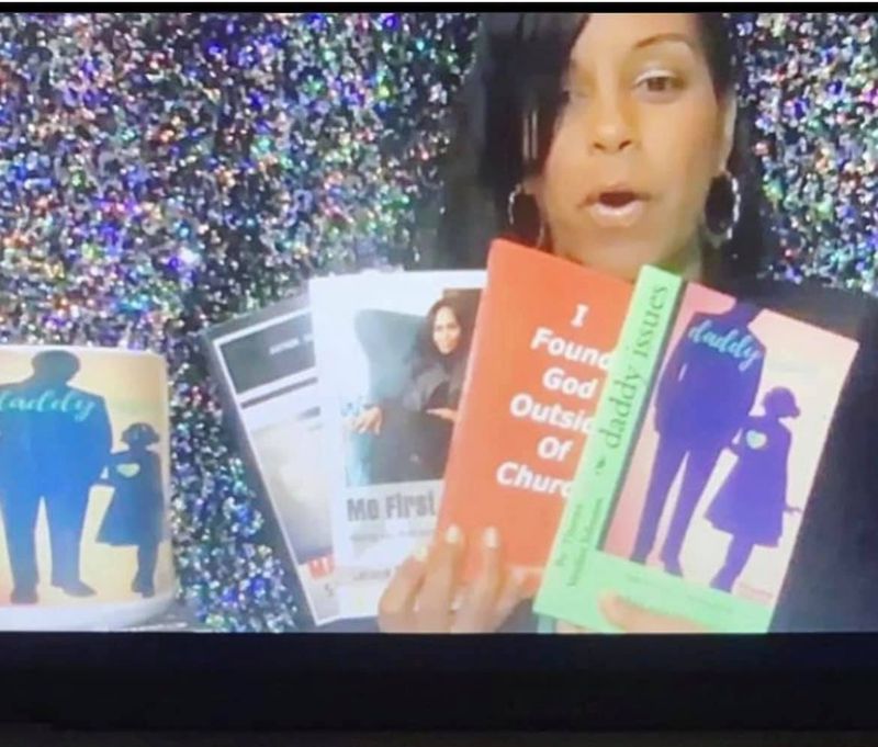 Pre order book bundle