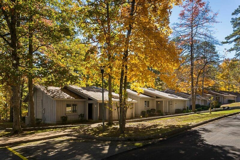 Los Lagos at Hot Springs Village