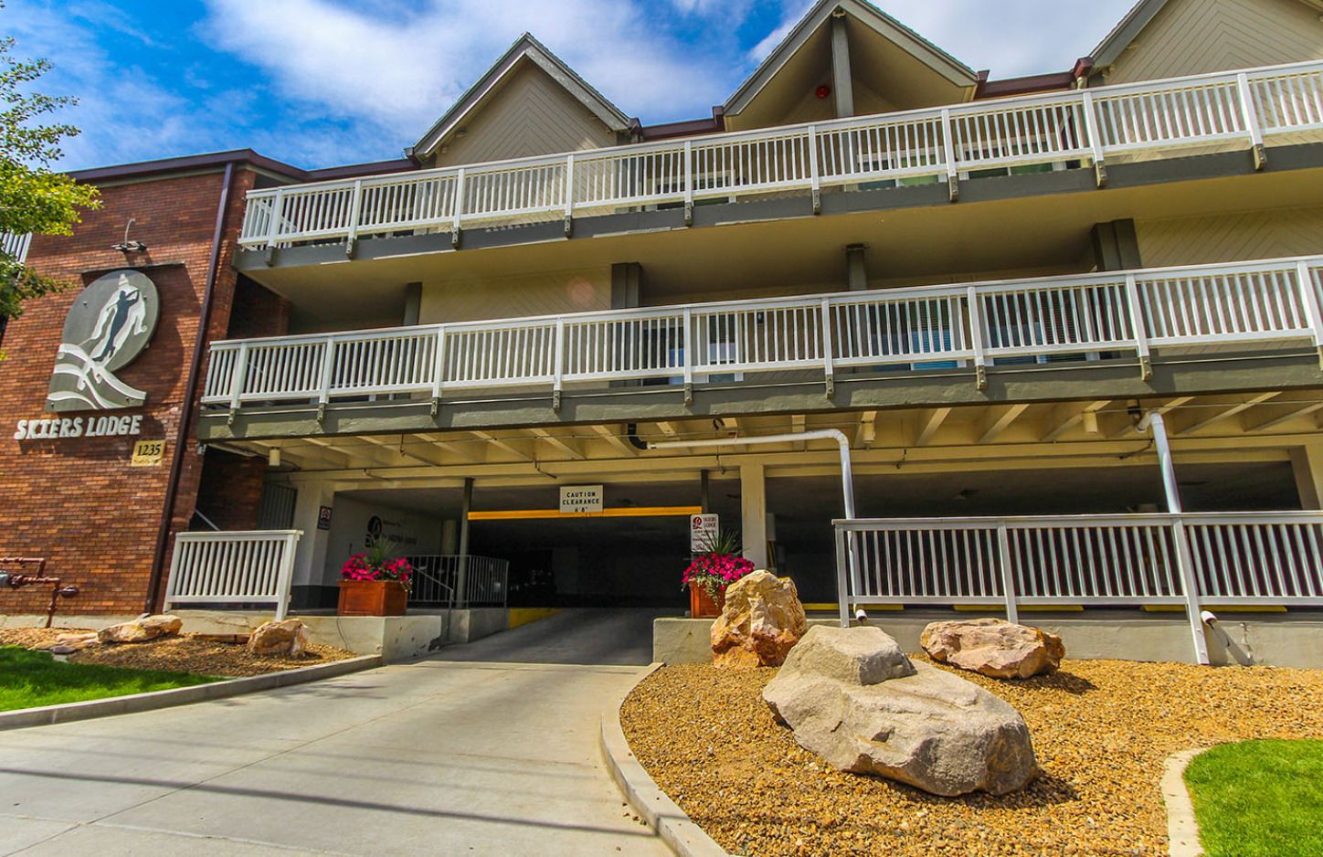 Skiers Lodge