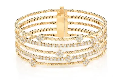 SIGNATURE DIAMOND BRACELETS COLLECTION