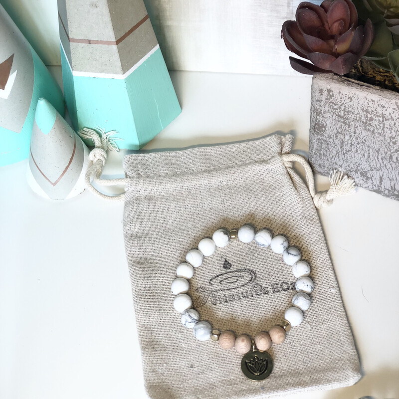 Howlite Aroma Bracelet