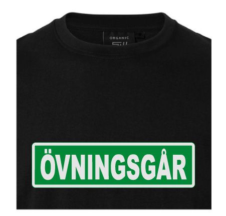 T-shirt med tryck "Övningsgår"