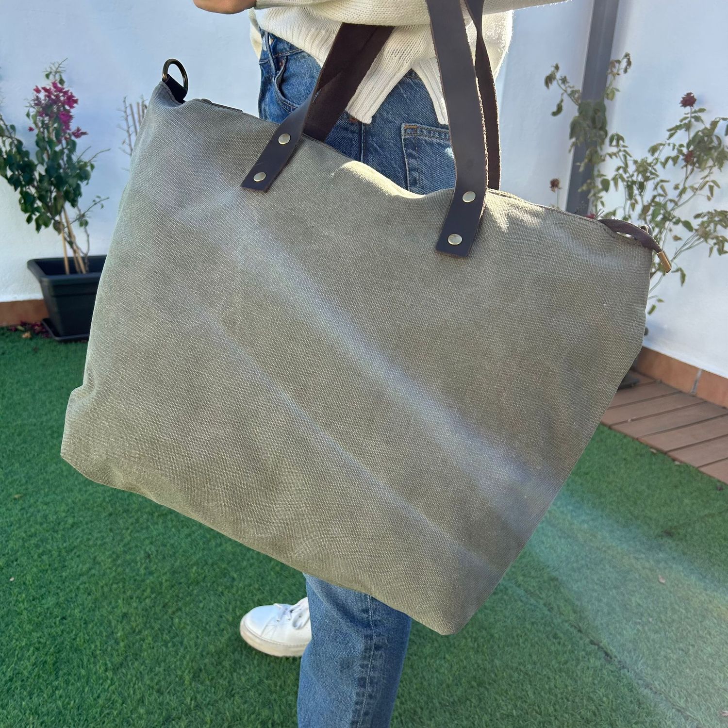 Bolso shopping de lona en verde