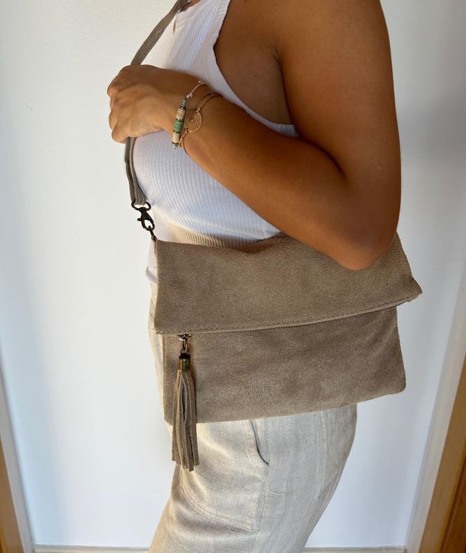 Bolso saco doblado ante taupe