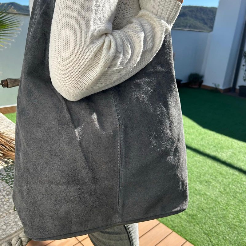 Bolso hobo de ante gris