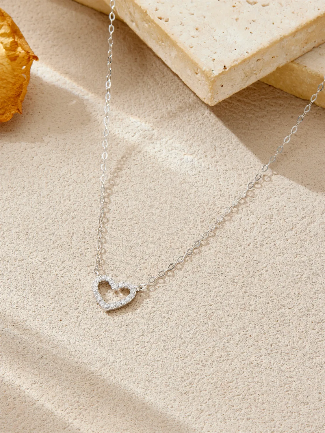 Collar Corazón plata de ley y circonitas