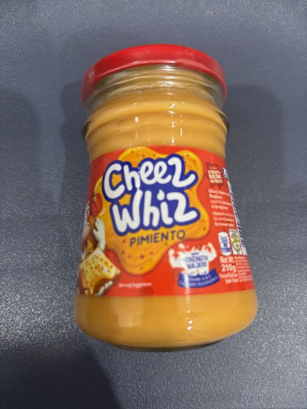 Cheez Whiz Pimiento Bottle 210g