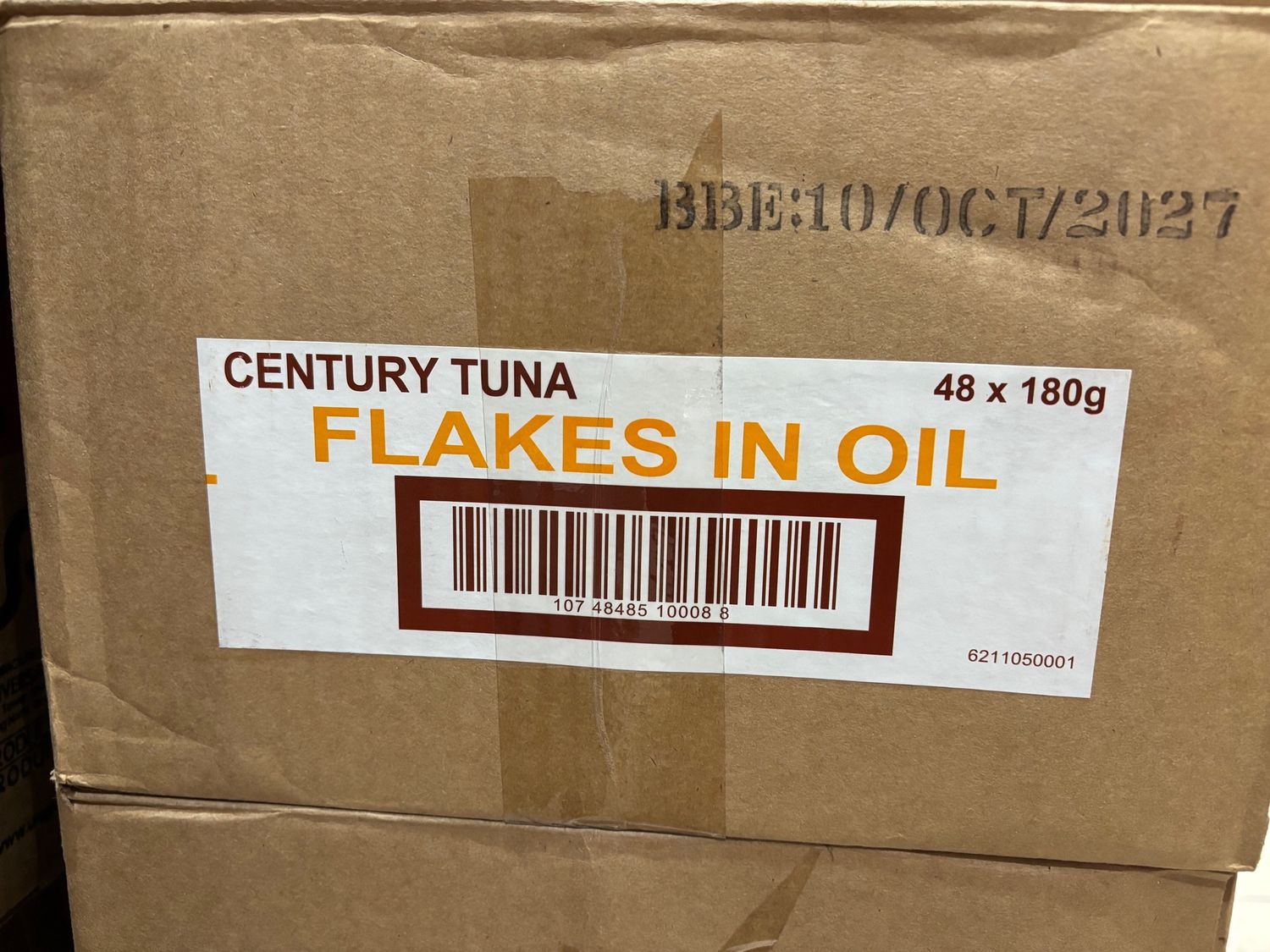Century Tuna Flake in Oil 180g x48 in a BOX